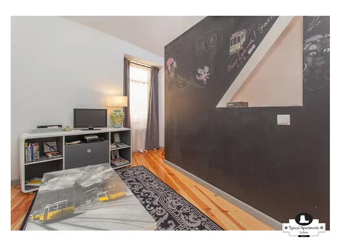 Beco Flores, Refugio Com Vista * Lisboa